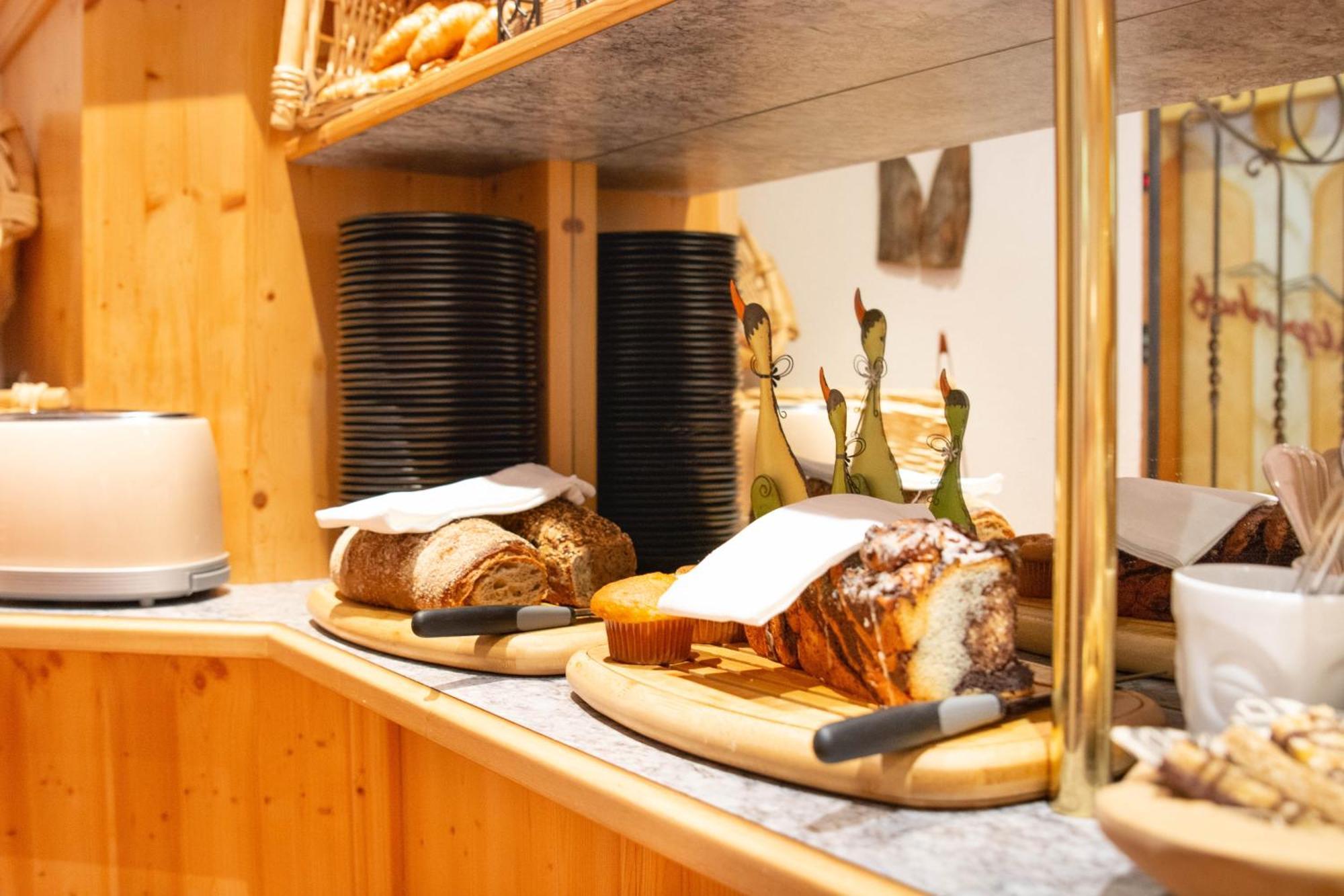 Garni Alpenhof Hotel